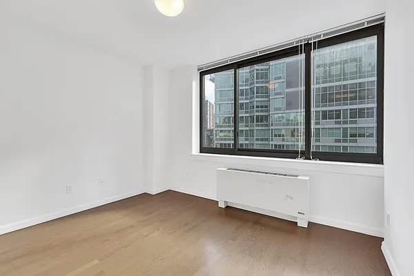 Rented by Cooper & Cooper Real Estate | media 4