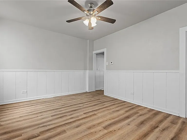 1238 Church Ave — Photo 18