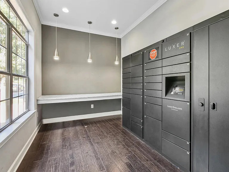 The Grove at Greenleaf — Photo 16