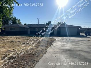 12675 Tonikan Rd, Apple Valley, CA 92308