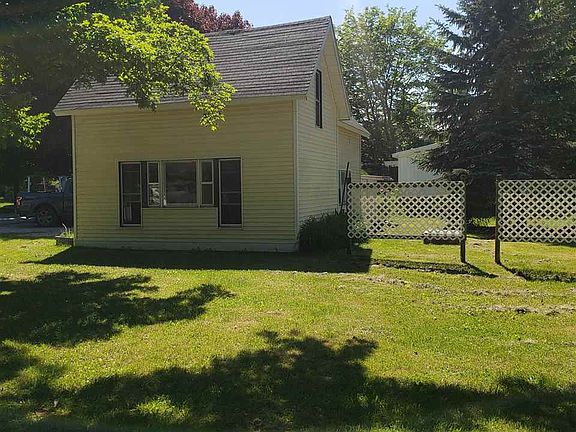 3rd image of 501 W Garfield Ave