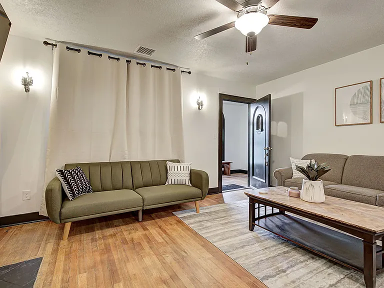 2215 W Broadway Ave #1 — Photo 9