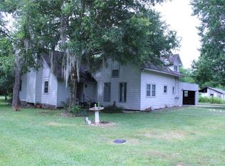 200 Vickie Ln, Shepherd, TX 77371