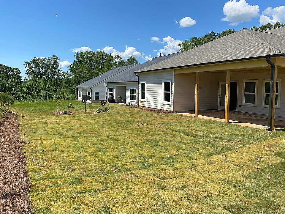 2nd image of 5570 Bergeson Way