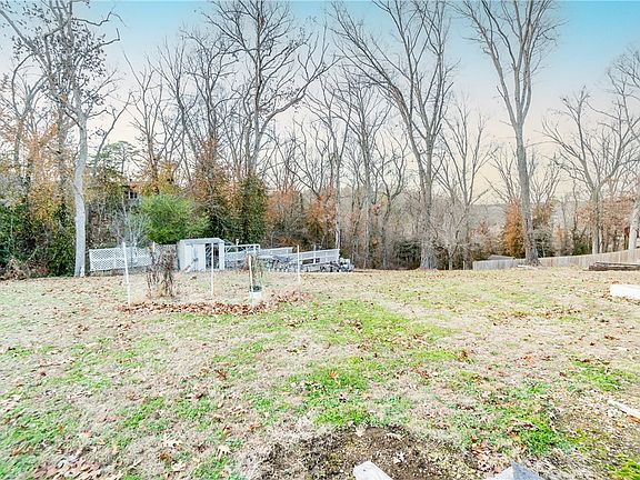 2nd image of 43 Hope Dr