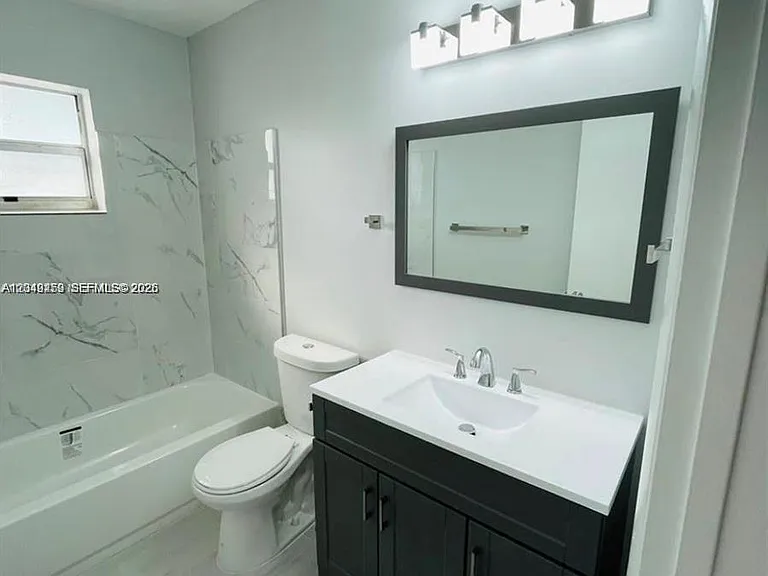 1431 S 14th Ave #208 — Photo 7