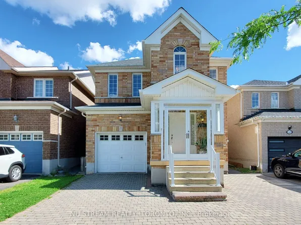 125 Peshawar Ave, Markham, ON L3R 4R1
