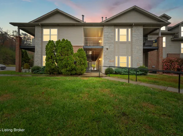 7309 Saint Andrews Woods Cir APT 105, Louisville, KY 40214