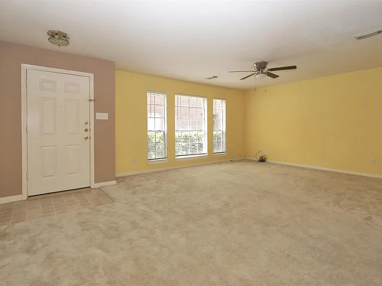 11735 Alief Clodine Rd #22 — Photo 2