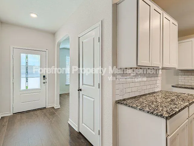 1725 Rocky Rise — Photo 7