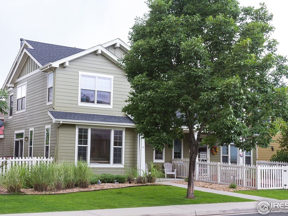 1st image of 9308 W 107th Mews