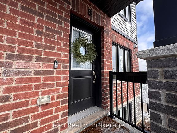 2nd image of 160 Rochefort St #D8