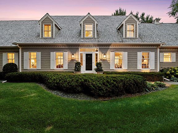 2nd image of 235 Hollander Rd