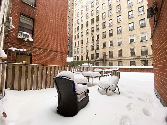 Rented by Corcoran | media 34