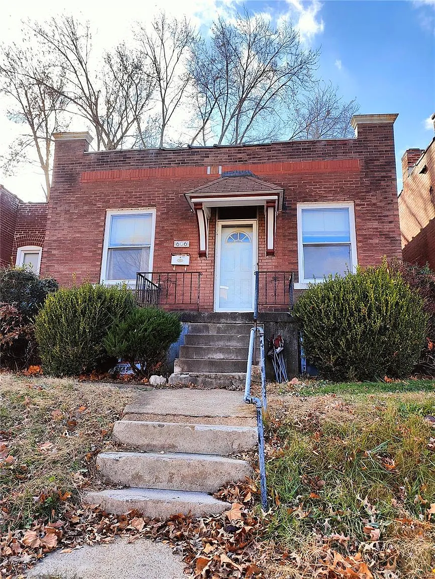 606 Fassen St photo 1