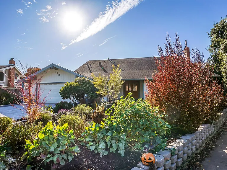 720 Toulouse Ct — Photo 4