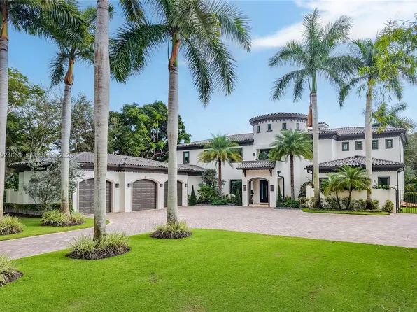 6080 SW 104th St, Pinecrest, FL 33156