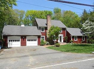 66 Indian Head Rd, Framingham, MA 01701