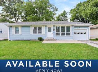18 Norine Ct, Florissant, MO