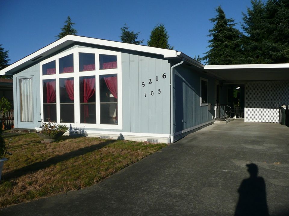 1st image of 5216 Yakima Ln SE