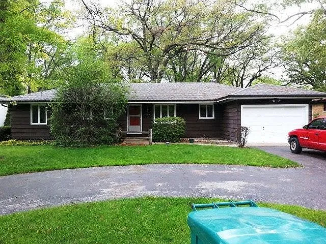 17770 Clyde Ave photo 1