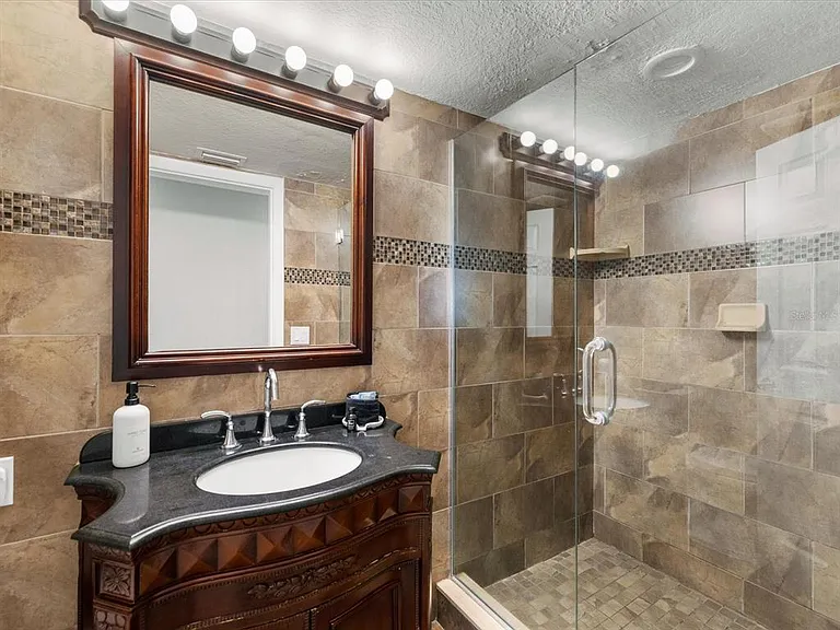 185 Brightwater Dr #6 — Photo 11