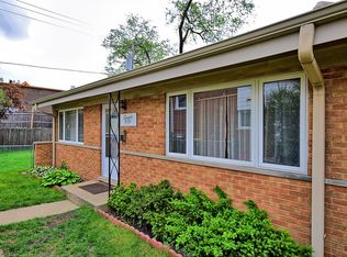 7006 W Carol Ave, Niles, IL 60714