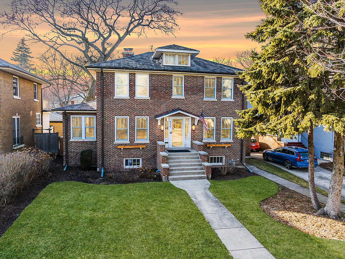 925 N Euclid Ave photo 1