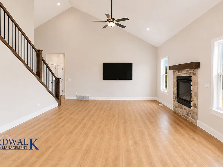 7778 N Center St #1 — Photo 7