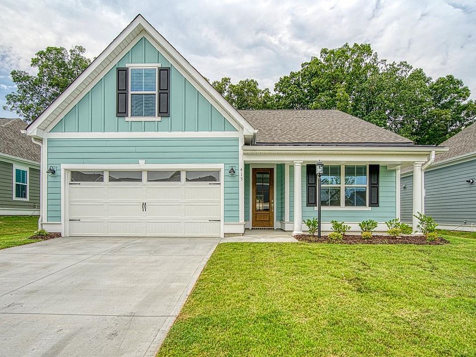 1st image of 415 Buchanan Ridge Rd