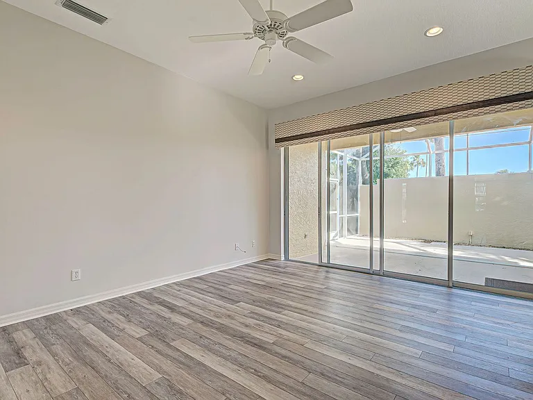 910 Bramley Ct #6 — Photo 16
