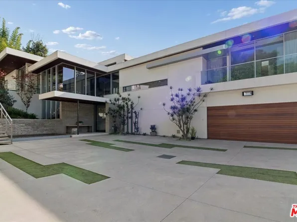 1232 Sunset Plaza Dr, Los Angeles, CA 90069