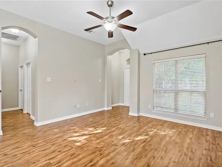15427 Baker Mdw — Photo 7