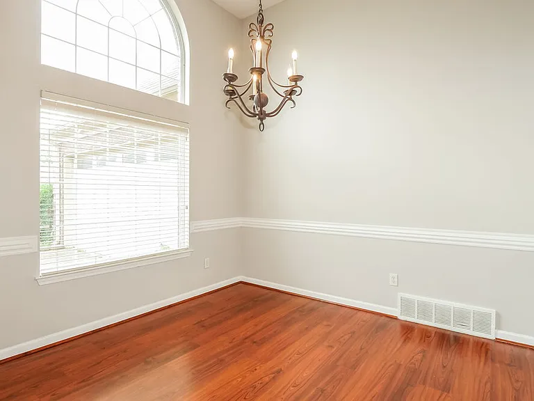 9555 Morning Shadow Dr — Photo 7