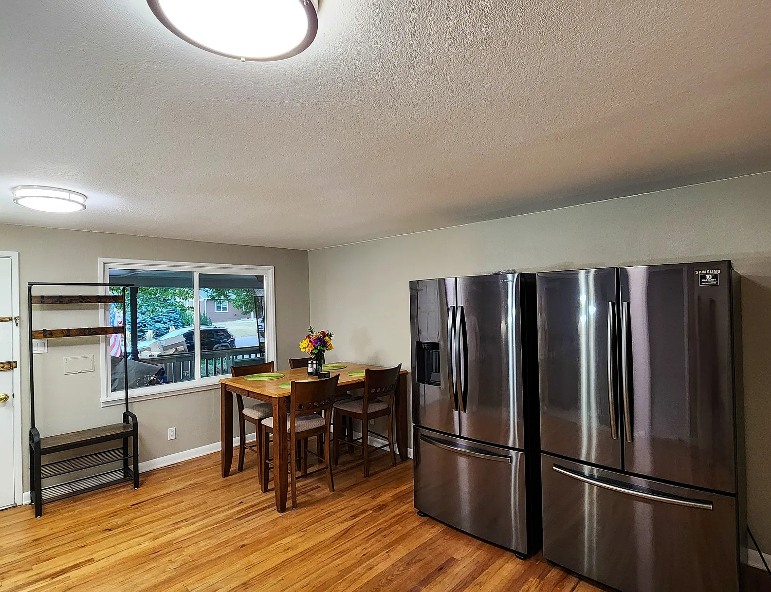 7 bed, 3034 sqft, $650 — Photo 4