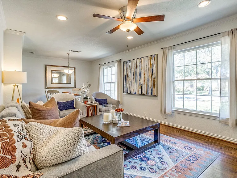 3732 Seguin Dr — Photo 14