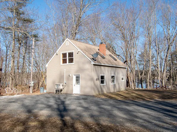 52 Horseshoe Way, West Gardiner, ME 04345