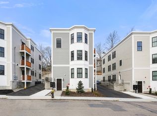 281 Lamartine St, Jamaica Plain, MA 02130