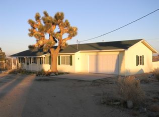 11575 Arrowhead Rd, Phelan, CA 92392