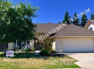 2271 E Jon Dr, Fresno, CA 93720