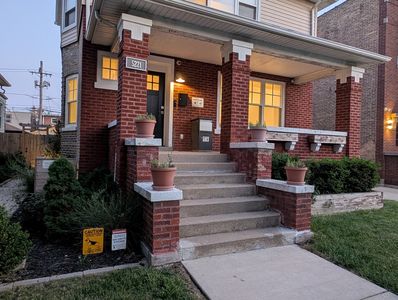 5221 W Cornelia Ave, Chicago, IL, 60641