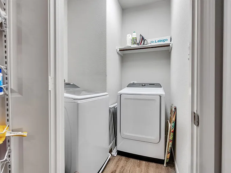 1807 Oakdale Mist Dr — Photo 18