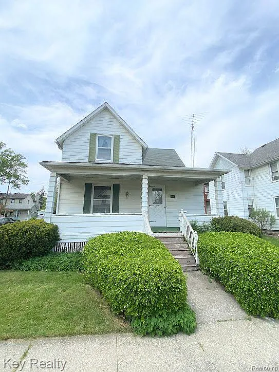 218 Scott St photo 1