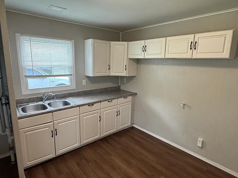 410 S William St — Photo 6