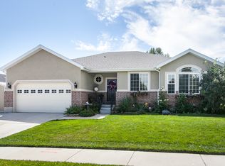 3066 E Tinamous Rd, Eagle Mountain, UT 84005