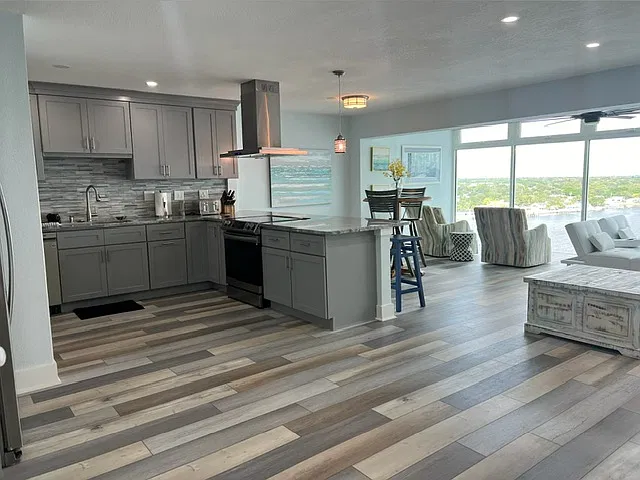 1 bed, 900 sqft, $3,500 — Photo 3