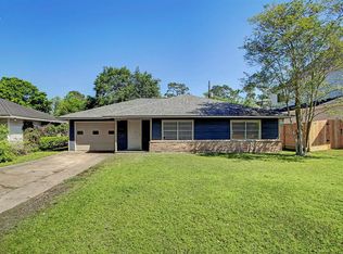 1240 Thornton Rd, Houston, TX 77018