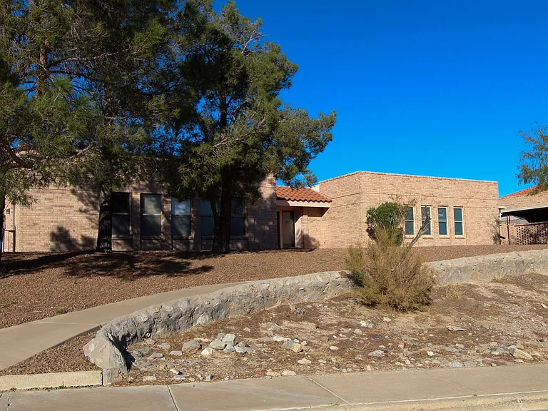 7465 Stoney Hl #13C — Photo 17
