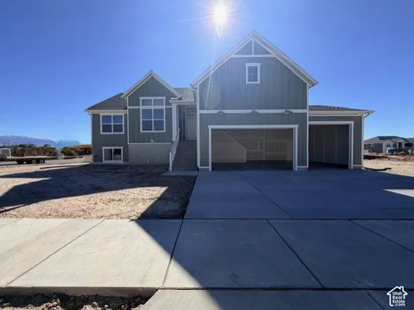 3637 W Collingwood Rd S #226, Taylor, UT 84401
