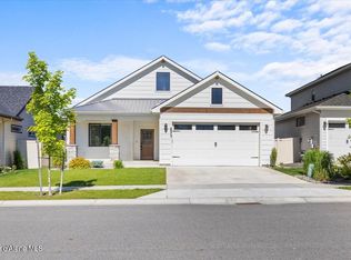 6975 N Degas Dr, Coeur D Alene, ID 83815